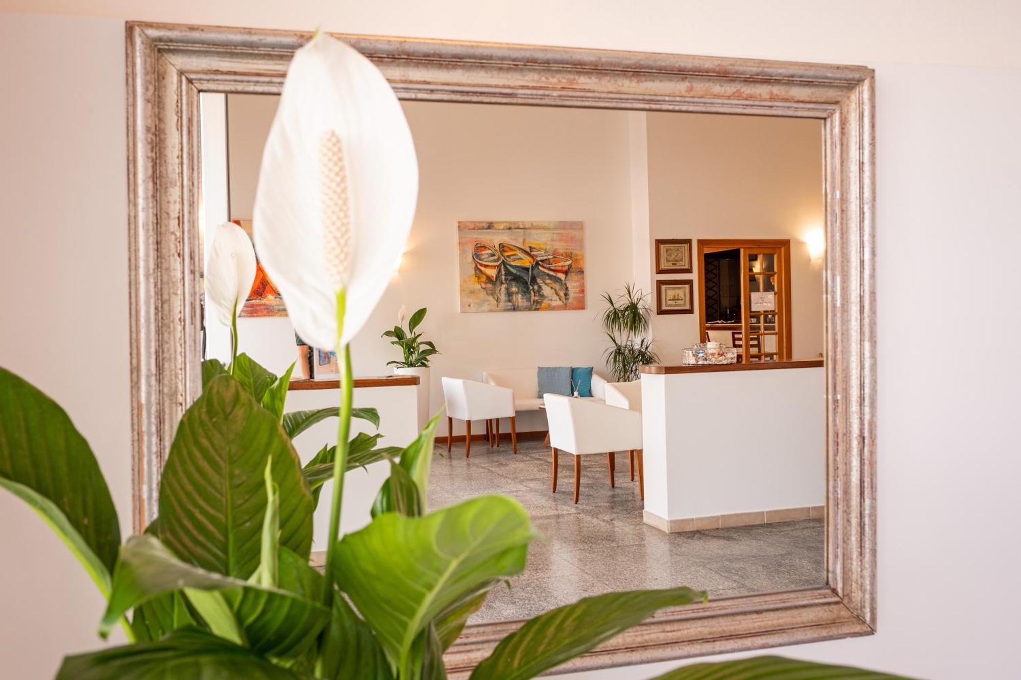 Hotel Il Gabbiano Alghero Dış mekan fotoğraf
