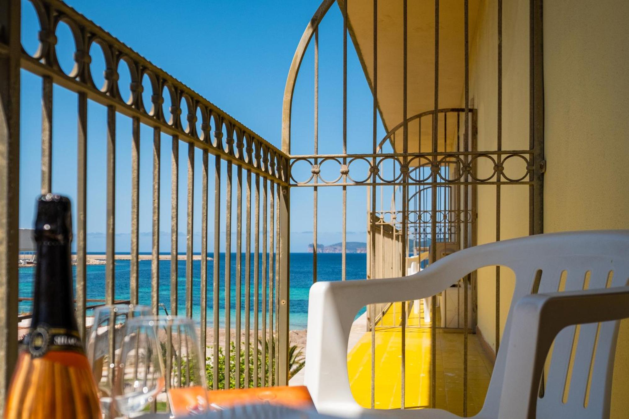 Hotel Il Gabbiano Alghero Dış mekan fotoğraf