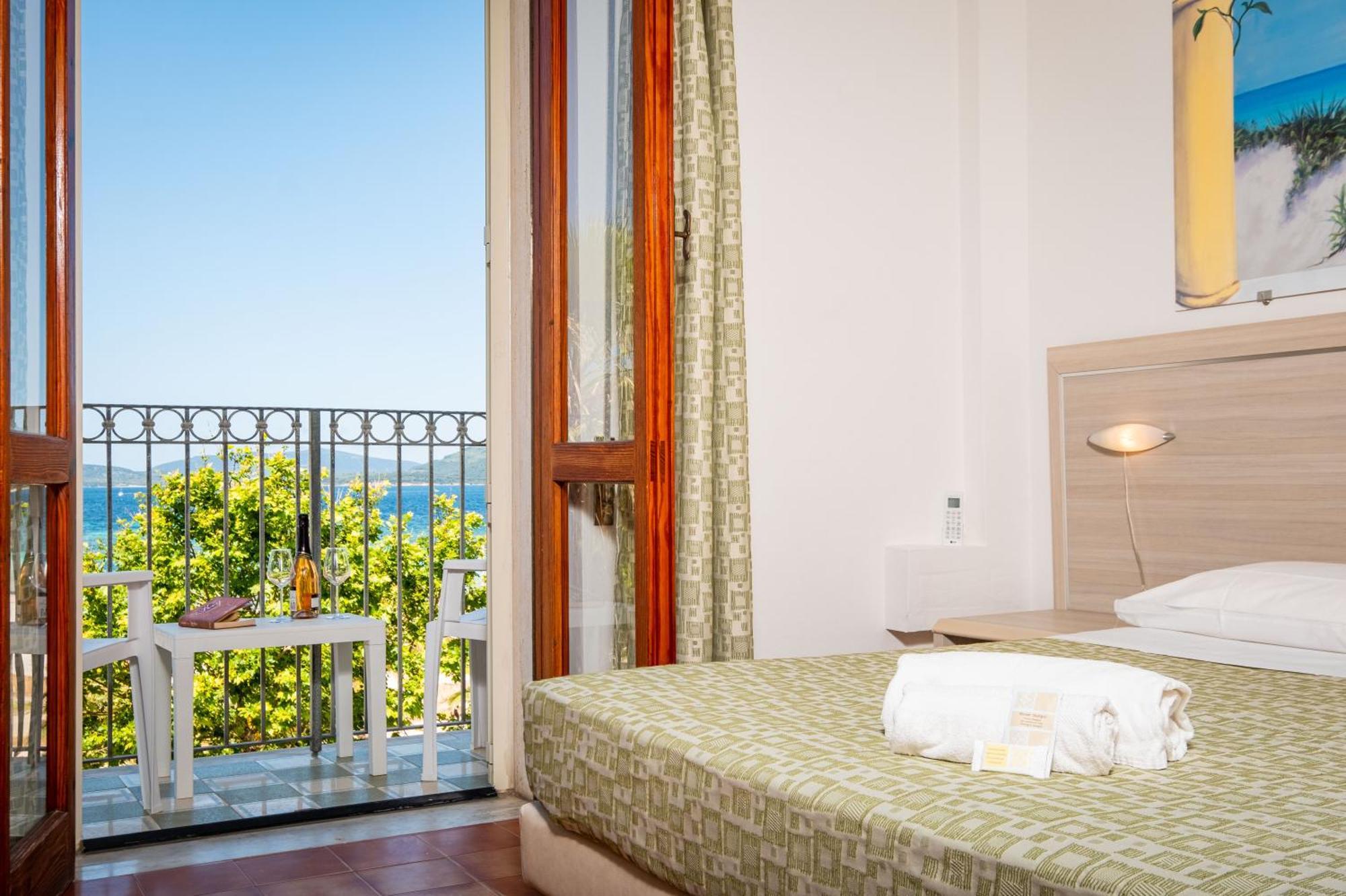Hotel Il Gabbiano Alghero Dış mekan fotoğraf