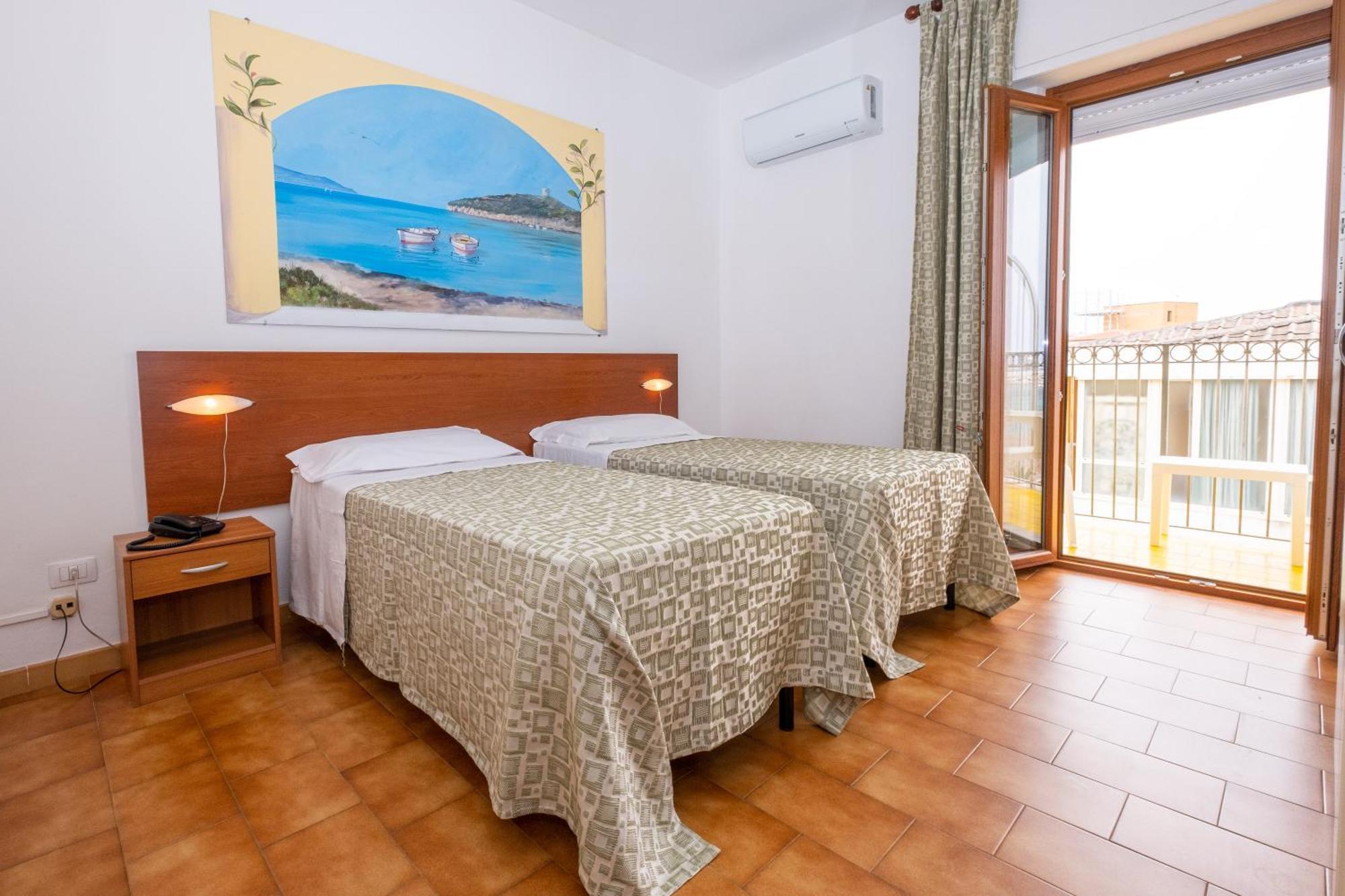 Hotel Il Gabbiano Alghero Dış mekan fotoğraf